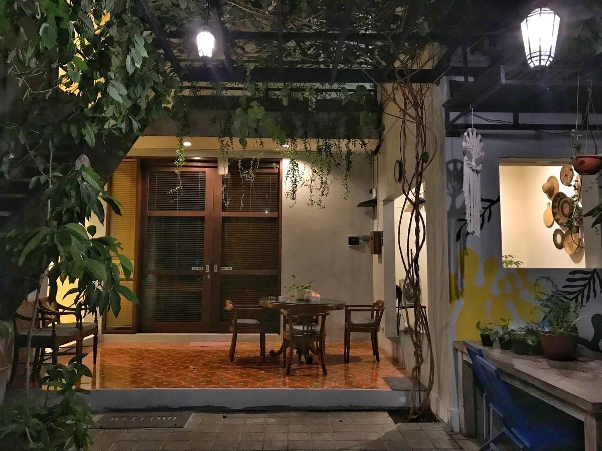 Matta Lodge Kuta Selatan Eksteriør bilde
